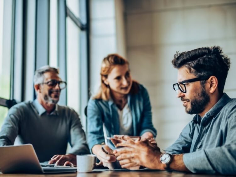 Pesquisas e estudos de mercado